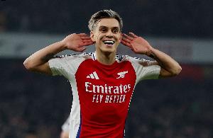 TA:特罗萨德同意和阿森纳续约,但只涉及提升薪水不含延长年限