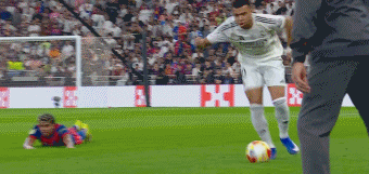 yl23455永利-西足协官方：德容因暴力行为染红被停赛1场，将被附加罚款