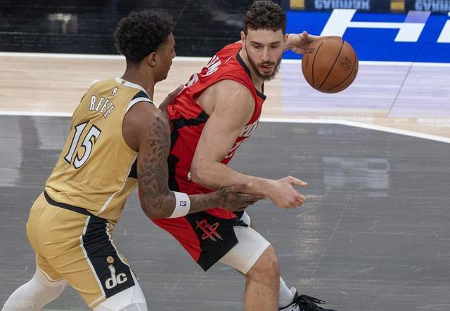 yl23455永利-赢球输人！伊森推人被驱逐！火箭拒绝爆冷，新星10助6断创新高